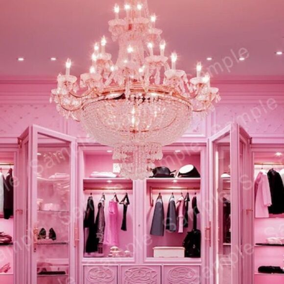 Mystery Box 💝 - Picture 2 of 2